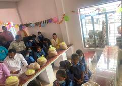 MP सरकार की नई पहल, कम खर्चे में बनाए डायनिंग हॉल, छात्र वहां खाएंगे भी और उन पर बैठकर पढ़ेंगे भी