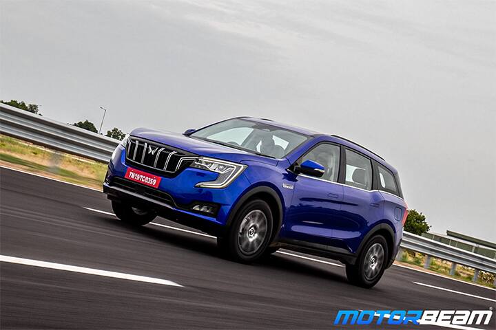 दिग्गज ऑटो कंपनी महिंद्राने आपल्या Mahindra XUV700 ची किंमत जाहीर केली आहे. तसेच या कारच्या बुकिंगची तारीखही जाहीर केली आहे. (photo tweeted by @MotorBeam)