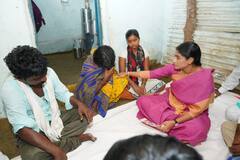 వైఎస్ ఆర్ తెలంగాణ పార్టీ అధినాయకురాలు శ్రీమతి షర్మిల నిజామాబాద్ జిల్లా షెట్లూరు గ్రామంలో పర్యటన