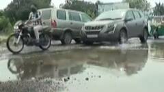 રાજ્યમાં ખરાબ રસ્તાઓનું સમારકામ શરુ કરાયું છે: પૂર્ણેશ મોદી