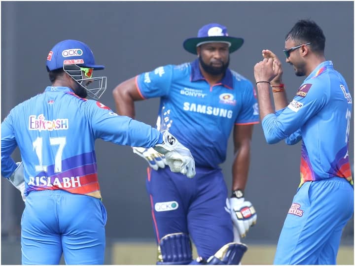 MI vs DC: Delhi restricted Mumbai to 129, Axar Patel and Avesh Khan took three wickets each