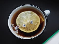 Lemon Ginger Tea: రాత్రి పడుకోబోయే ముందు ఈ టీ తాగితే... ఆ సమస్యలకు చెక్ పెట్టొచ్చు