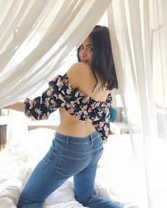 Adah Sharma Photos: పరదాల చాటున అదా శర్మను అలా చూస్తే 'హార్ట్ ఎటాక్' రాదా మరి..