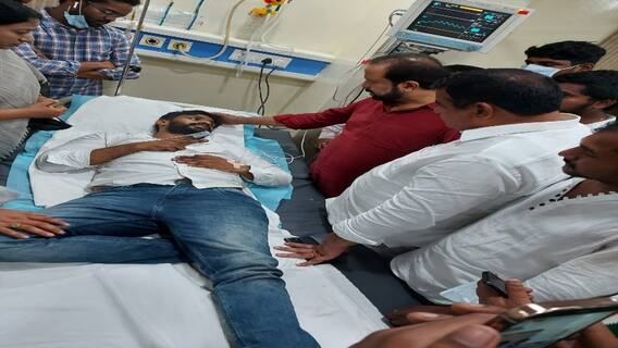 Congress Jung Siren: పోలీసులతో వాగ్వాదం.. కాంగ్రెస్ శ్రేణులపై లాఠీ ఛార్జ్.. తీవ్ర ఉద్రిక్తతకు దారి తీసిన నిరుద్యోగ సైరన్