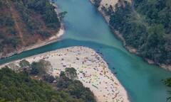 Durga Puja Vacation: কালিম্পং ও সিকিমের মাঝে নতুন ট্যুর ডেস্টিনেশন ত্রিবেণী, তিস্তার পাড়ে ক্যাম্পের অভিজ্ঞতা