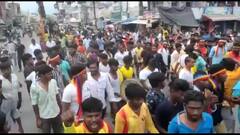 ருத்ரதாண்டவம் படத்திற்காக தடையை மீறி நடத்தப்பட்ட ஊர்வலம் - போலீசை கண்டதும் சிதறி ஓடிய இளைஞர்கள்