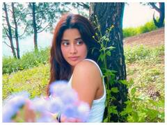 Janhvi Kapoor वीकेंड पर दोस्तों के संग कर रही हैं जमकर मस्ती, देखें उनकी खूबसूरत तस्वीरें