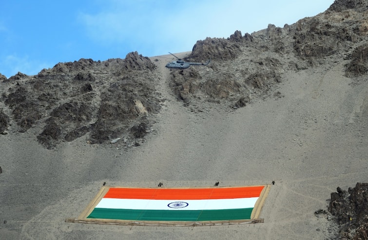 Pride: World's Largest National Flag Hoisted In Ladakh, Was Done In Presence Of Army Chief Naravane Pride: World's Largest National Flag Hoisted In Ladakh, Was Done In Presence Of Army Chief Naravane