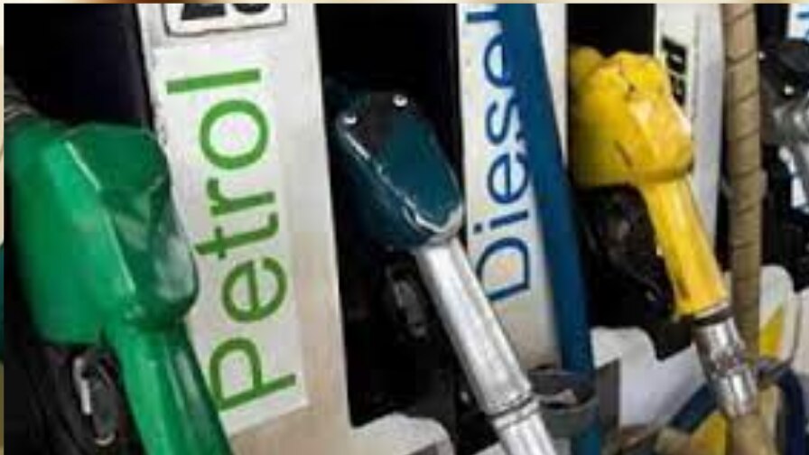 Petrol-Diesel Price, 24 October: பெட்ரோலை போல தொடர்ந்து அதிகரிக்கும் டீசல் விலை - இன்றைய விலை நிலவரம்