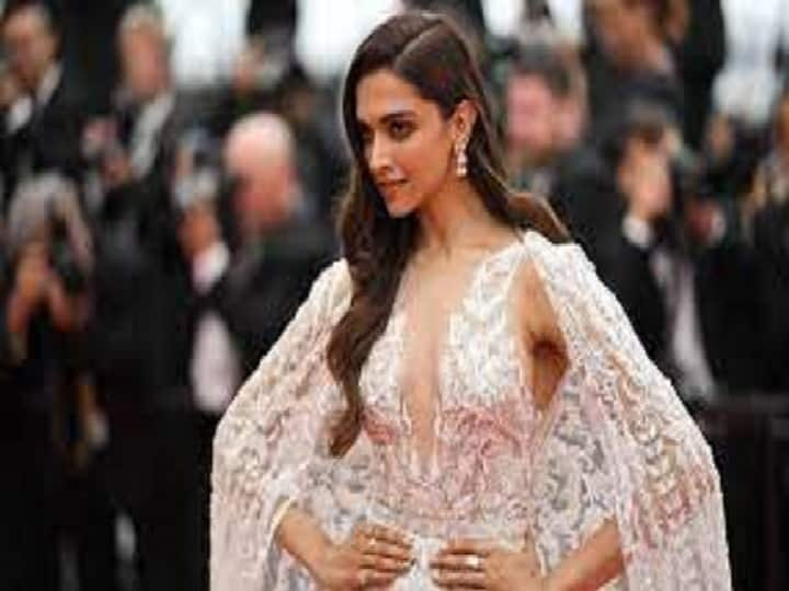 Deepika Padukone bags global achievers award Deepika Padukone | சிறந்த நடிகைக்கான குளோபல் அச்சீவர்ஸ் விருதைப் பெற்றார் தீபிகா படுகோனே