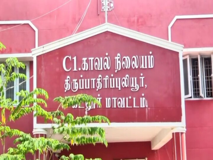 கடலூரில் வீட்டில் கஞ்சா சாகுபடியில் ஈடுபட்ட 2 இளைஞர்கள் கைது