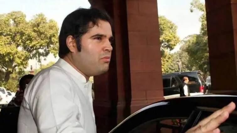 gandhi jayanti 2021 varun gandhi reaction on nathuram godse trends on twitter Gandhi Jayanti:  ‘যাঁরা ‘গডসে জিন্দাবাদ’ বলছেন, তাঁরা দেশকে লজ্জিত করছেন’, তীব্র নিন্দায় বরুণ গাঁধী