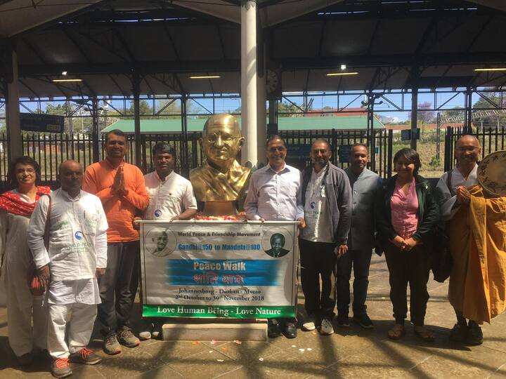 पुढे पुण्यातील सिंहगड अभियांत्रिकी महाविद्यालयातून आपले अभियांत्रिकीचे शिक्षण पूर्ण केले. शिक्षण पूर्ण होताच त्याला नोकरीही लागली; परंतु यात तो अधिक रमला नाही. सामाजिक कार्याचा उदात्त हेतू बाळगून एका नव्या जीवशैलीच्या शोधात नितीन निघाला.