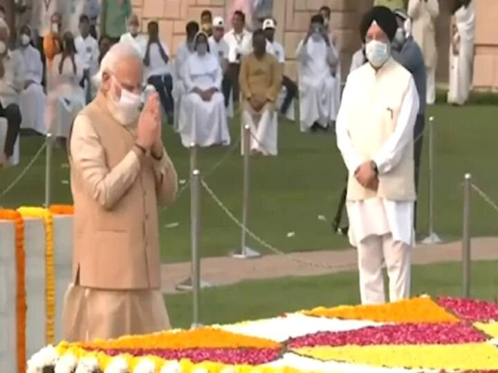 Gandhi Jayanti 2021 President Ramnath Govind PM Modi paid floral tributes at Mahatma Gandhi Gandhi Jayanti 2021: மகாத்மா காந்தியின் பிறந்த தினம் - தலைவர்கள் மரியாதை!