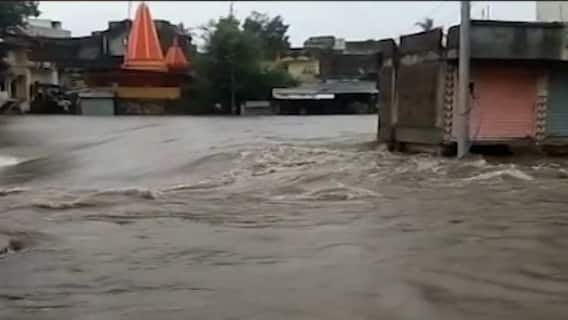 Aurangabad च्या नारेगावमध्ये 'आभाळ फाटलं', दुकानं आणि घरांमध्ये पाणीच पाणी, नारेगावमध्ये पूर