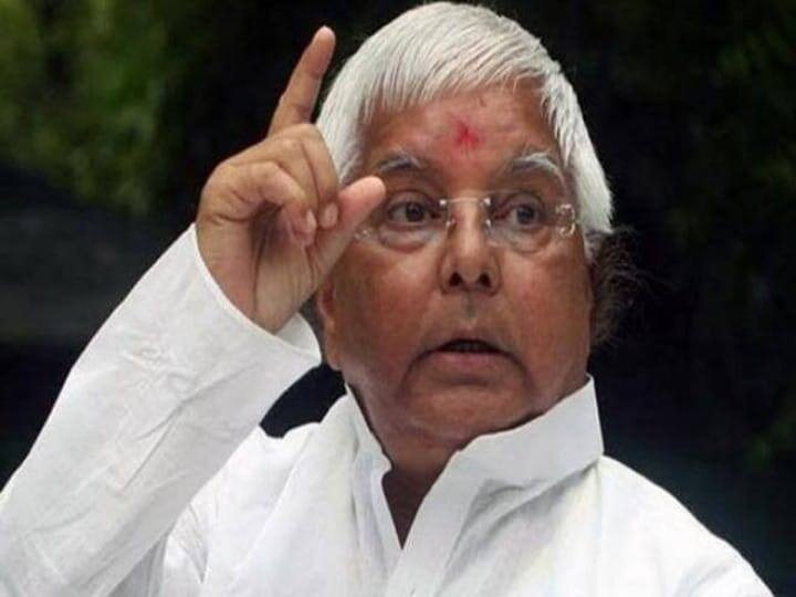 फिर एक बार सियासी मैदान में उतरेंगे लालू यादव, उपचुनाव में RJD उम्मीदवारों के लिए करेंगे प्रचार