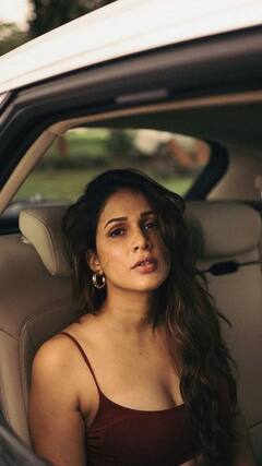 Lavanya Tripathi | காருக்குள் போட்டோஷூட் நடத்திய லாவண்யா திரிபாதி - புகைப்படங்கள்!