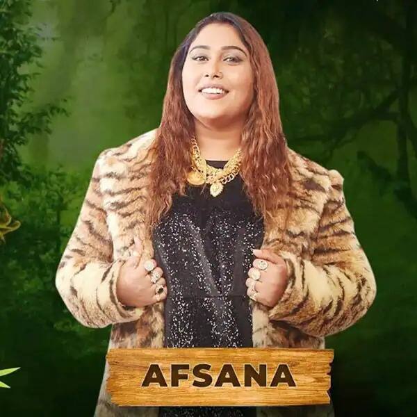 बिग बॉस के घर में अफसाना खान की भी एंट्री हो गई है.