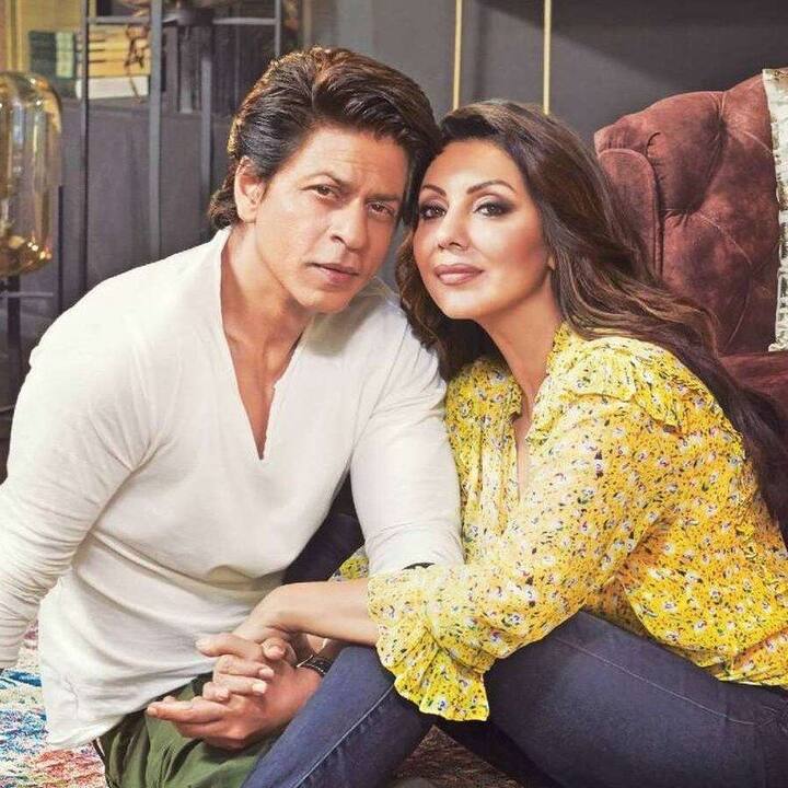शाहरुख खान ने एक बार रेडिफ डॉट कॉम को दिए इंटरव्यू में ये किस्सा शेयर किया था, उन्होंने बताया था कि,  “मैंने अस्पताल में ही अपने माता-पिता को खो दिया था, इसलिए मुझे वो जगह बिल्कुल पसंद नहीं है. और गौरी की तबीयत आर्यन के वक्त काफी खराब हो गई थी, तो मैं काफी डर गया था.”