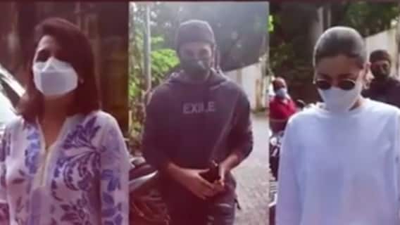 Ranbir and Alia finalizing wedding venue? | Khabar Filmy Hai