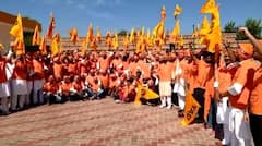 ਅਕਾਲੀ ਦਲ ਵਲੋਂ ਨਰਮੇ ਦੀ ਫ਼ਸਲ ਦੇ ਨੁਕਸਾਨ ਦੇ ਮੁਆਵਜ਼ੇ ਲਈ ਪ੍ਰਦਰਸ਼ਨ, ਦੇਖੋ ਤਗੜੇ ਇਕੱਠ ਦੀਆਂ ਤਸਵੀਰਾਂ