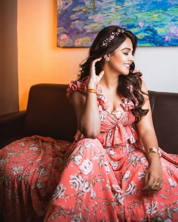 (Photo Courtesy: Instagram) మోనాల్ గజ్జర్ లేటెస్ట్ ఫోటోలు