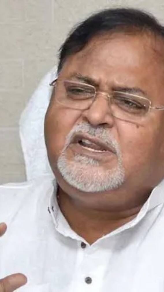 হেসেখেলে ভবানীপুরে জয়, শুভেচ্ছা বন্য়ায় ভাসলেন মমতা