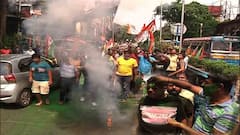 WB By Poll Result: বিজয়োল্লাসে বিপত্তি, রঙমশাল ফেটে জখন মদন মিত্র। Bangla News
