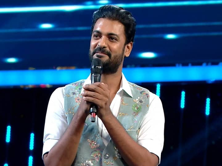 Kamalhaasan introduces abhinay who is the grandson of gemini ganesan and savitri Biggboss Tamil 5 | 