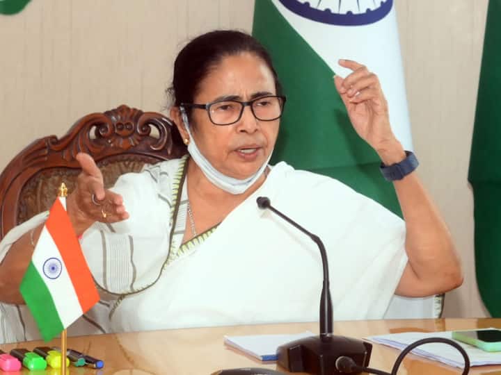 Bhabanipur Bypoll CM Mamata Banerjee wins record 58 thousands votes West bengal Mamata Wins Bhabanipur Bypoll: भवानीपुर सीट पर रिकॉर्ड जीत के बाद ममता बनर्जी ने किया जनता का धन्यवाद, केन्द्र पर साधा निशाना