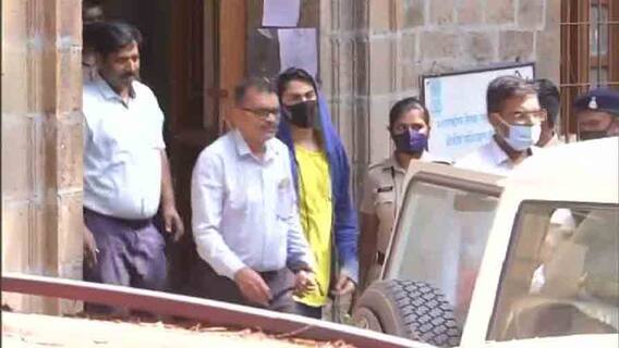 Aryan Khan: জামিনের আবেদন খারিজ, এনসিবি হেফাজতেই শাহরুখ-পুত্র | Bangla News