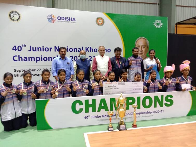 Maharashtra wins double crown for the seventh time in a row in the Junior National Kho-Kho Championship ज्युनियर राष्ट्रीय खो-खो स्पर्धेत महाराष्ट्राला सलग सातव्यांदा दुहेरी मुकुट