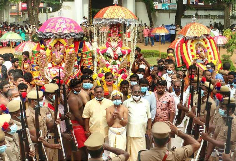 king sword transformation ceremony at padmanabapuram palace பத்மநாபபுரம் அரண்மனையில் நடைபெற்ற மன்னரின் உடைவாள் மாற்றும் நிகழ்ச்சி..