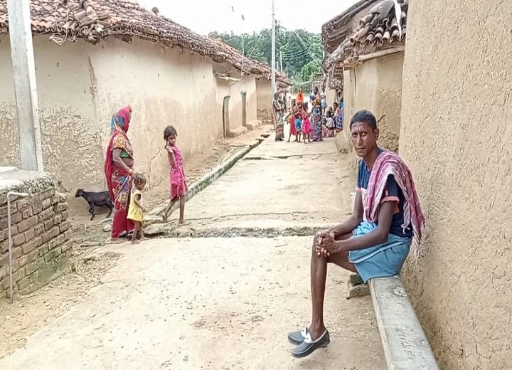 Bihar Panchayat Election: मतदान करने के लिए 120 किमी की दूरी तय करेंगे इस गांव के लोग, जानें क्या है वजह