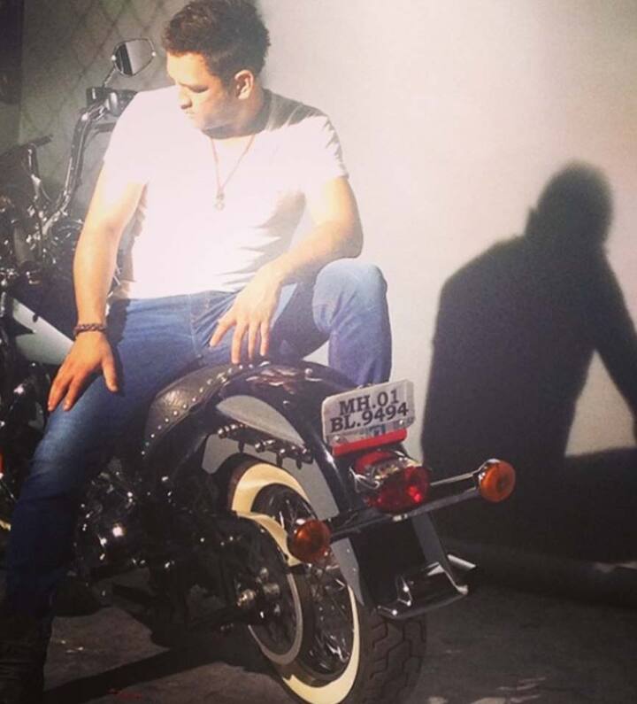 தோனியின் பைக் கலக்ஷெனில் அவருக்கு மிகவும் பிடித்த Harley Davidson Fat Boy!