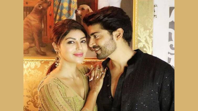 Gurmeet Choudhary, Debina Bonnerjee share Bengali wedding pictures triggering speculations of second marriage together Gurmeet & Debina Wedding Pics: ফের বিয়ের পিঁড়িতে বসলেন জনপ্রিয় দম্পতি দেবিনা-গুরমিত?