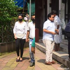 'તારક મહેતા કા.....'ના નટુકાકાના અંતિમ સંસ્કારમાં સીરિયલના આ ટોચના કલાકારો જ ગેરહાજર, જાણો કોણ કોણ આવ્યું ?