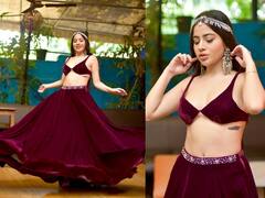 In Pics: मैरून वेलवेट ब्रालेट और लॉन्ग स्कर्ट में दिखा Urfi Javed का खूबसूरत अंदाज, अपने कर्व्स को फ्लॉन्ट करती आईं नजर, देखें तस्वीरें