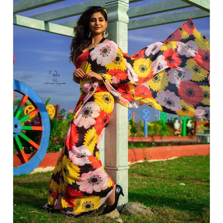 (Image credit: Instagram) వర్షిణి క్యూట్ పిక్స్
