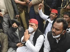 Lakhimpur कांड पर Akhilesh Yadav बोले, केंद्रीय राज्य गृह मंत्री के बेटे को जेल भेजो