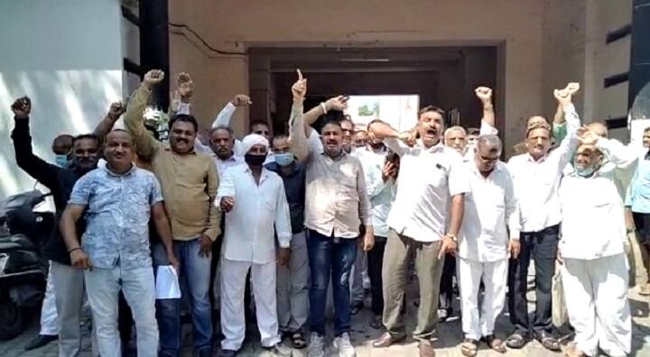 Bhavnagar Maldhari people protest against Gujarat BJP president CR Patil C.R. પાટીલે રખડતી ગાયો મુદ્દે શું કહ્યું કે માલધારી સમાજે કર્યો ઉગ્ર વિરોધ ? પાટિલ માફી માગે એની માગ......