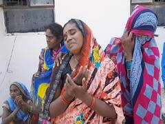 Crime News: नाली को लेकर हुए विवाद में पीट-पीटकर युवती को उतारा मौत के घाट, परिवार में मचा कोहराम 