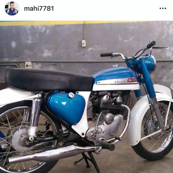 தொனியின் விண்டேஜ் கலெக்ஷனில் இடம்பெற்றிருக்கும் Norton Jubilee 250!
