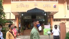 School Restart : जोगेश्वरीच्या अस्मिता शाळेत रांगोळी काढत, सनई चौघडे वाजवत विद्यार्थ्यांचं स्वागत