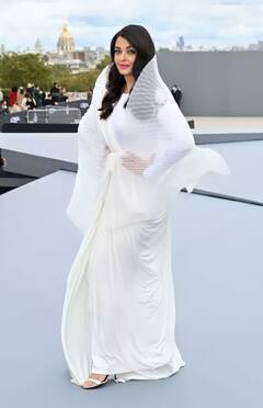 Aishwarya Rai Pics:  வெள்ளை உடையில் ஒய்யாரமாய் நடந்து வந்த முன்னாள் உலக அழகி ஐஸ்வர்யா ராய்..!