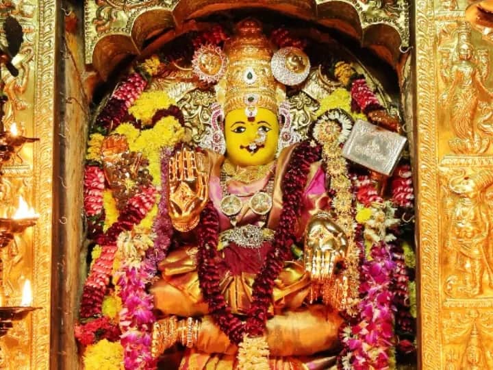 10 Lacks rupees worth gold Theft in kanaka durga Temple in Vijayawada Vijayawada Durga Temple: దుర్గ గుడి హుండీలో బంగారం చోరీ- చివరకు ఎక్కడ దొరికిందంటే?