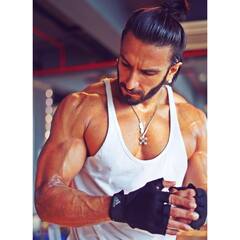 Ranveer Singh Says ‘Nobody Handed Him Nothing’ As He Exudes Hotness In These PICS