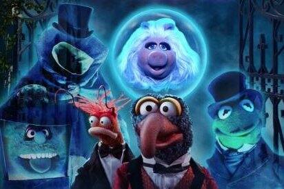 Muppets Haunted Mansion – Disney + Hotstar - ये अमेरिकी कठपुतली कॉमेडी है शो गोंजो के बारे में है जो द हॉन्टेड मेंशन में एक रात बिताने का चैलेंज लेता है. ये 8 अक्टूबर को रिलीज होगी.