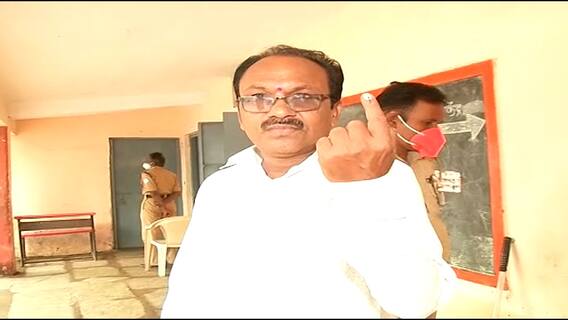 Zilla Parishad अकोल्यात 14 जागांसाठी, पालघरमध्ये 15 जागांसाठी मतदान, पंचायत समितीच्या किती जागा?