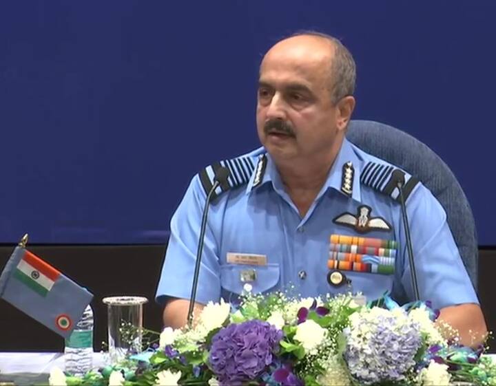 coimbatore rape case: No two-finger test was not done says IAF Chief Air Chief Marshal VR Chaudhari कोयंबटूर रेप केस: वायुसेना प्रमुख ने कहा- पीड़िता का नहीं हुआ ‘टू-फिंगर टेस्ट’, आरोपी के खिलाफ होगी उचित कार्रवाई